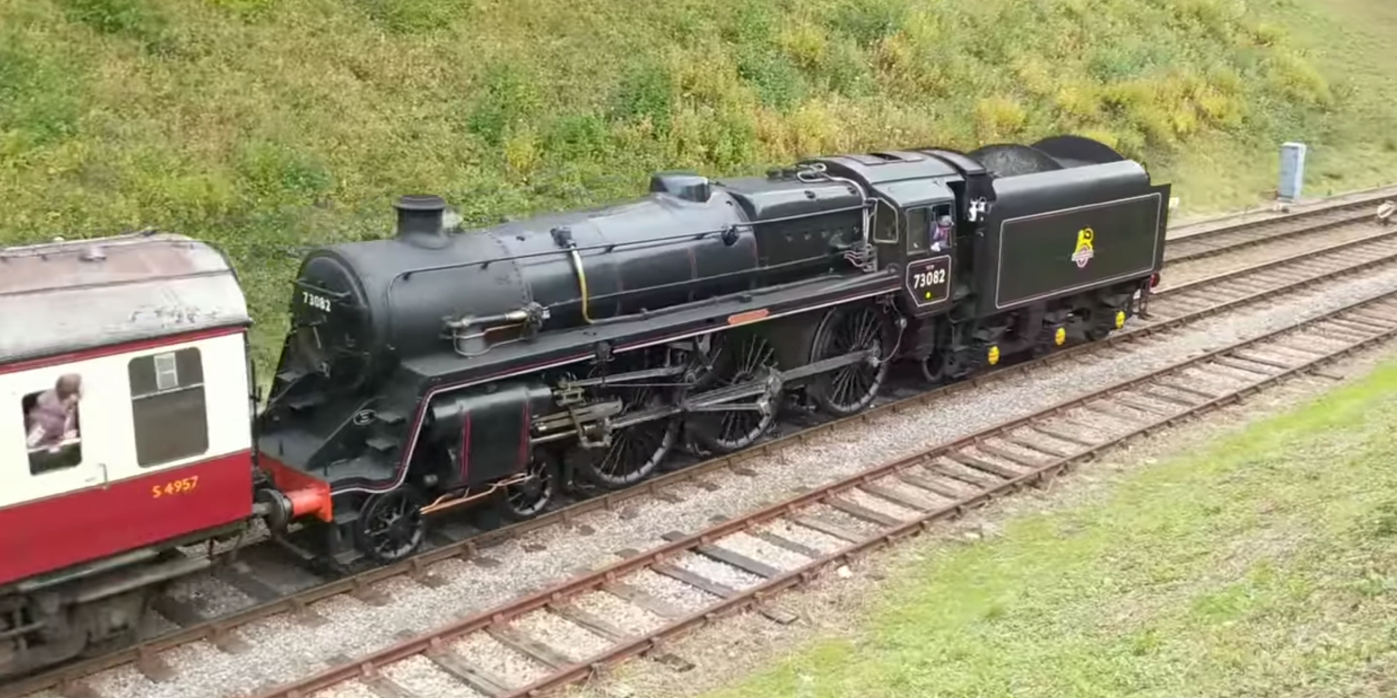 Standard Class 5 73082 Camelot Horsted Keynes