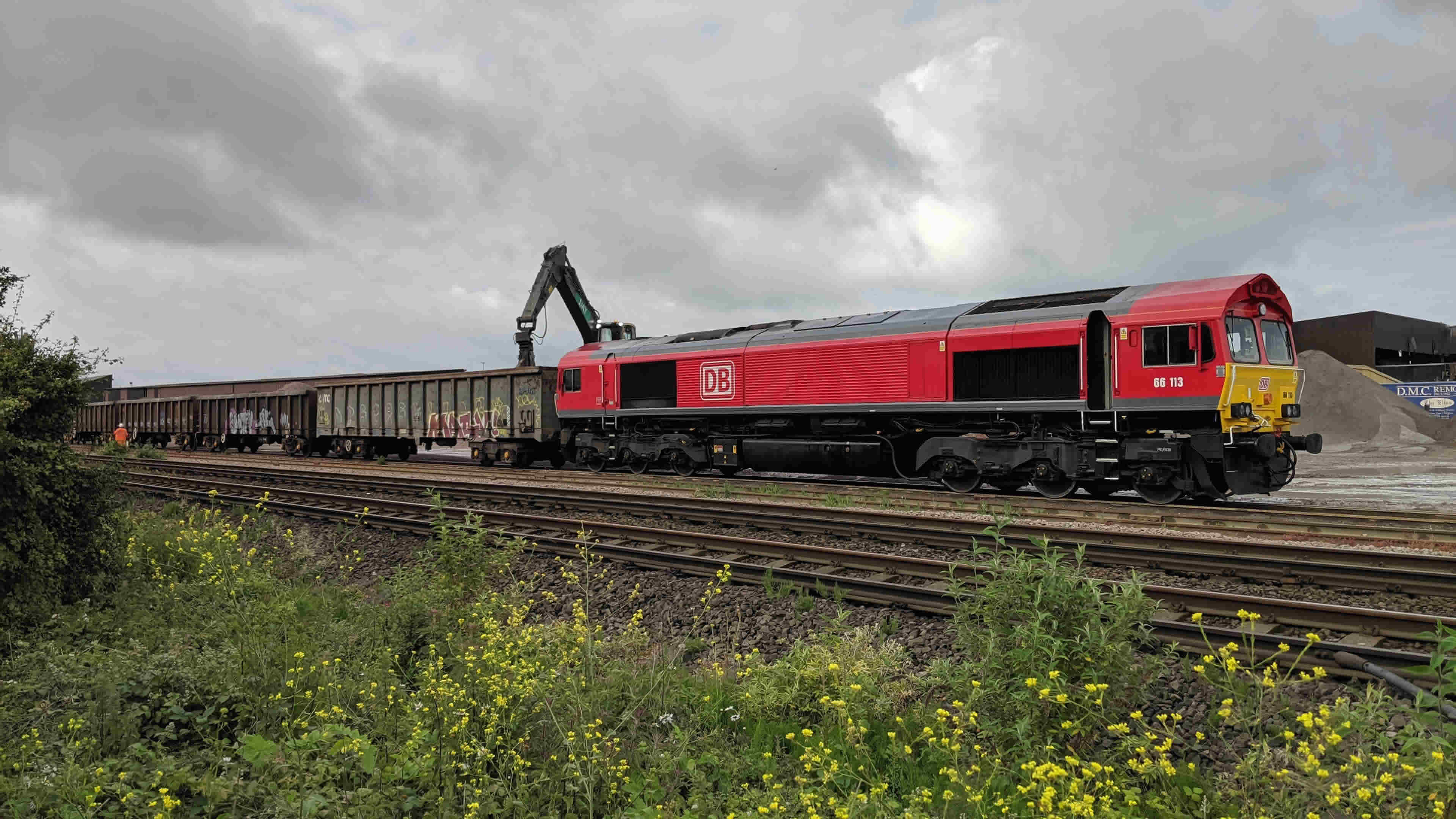 class 66 DB red livery